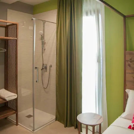 Bed & Breakfast Del Corso Con Parcheggio Custodito