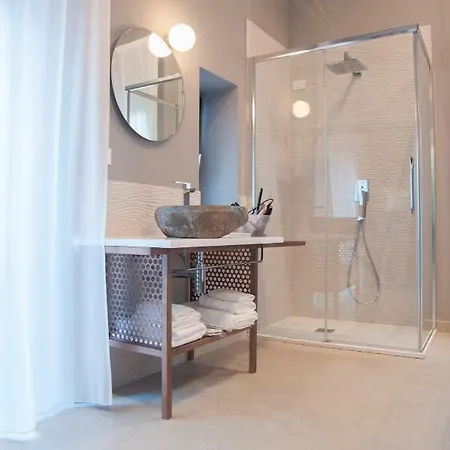 Bed and breakfast Del Corso Con Parcheggio Custodito 4*