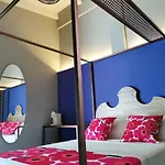 Del Corso Con Parcheggio Custodito 4* フォッジア