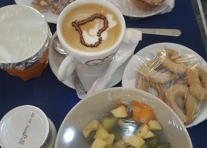 Bed & Breakfast Del Corso - - Ambiente Sanificato Con Generatore Di Ozono E Lampade Germicida Ad Ozono Per La Disinfezione Di Aria E Ambienti - Parcheggio Custudito A Pagamento - Netlifix Tv Foggia
